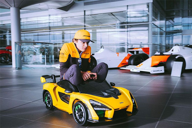 Машина, которой управлет Ландо Норрис, в общем-то тоже McLaren. Фото из Instagram гонщика