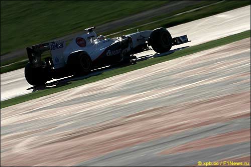 Серхио Перес за рулем Sauber C30