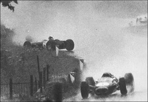 Авария Джеки Стюарта на перволм круге Гран При Бельгии 1966 года