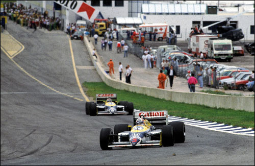 Найджел Мэнселл и Нельсон Пике лидируют на первых кругах Гран При Испании 1987 года...