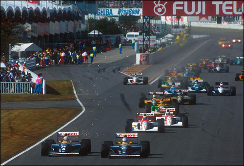 Старт Гран При Японии 1992 года - впереди пилоты Willliams