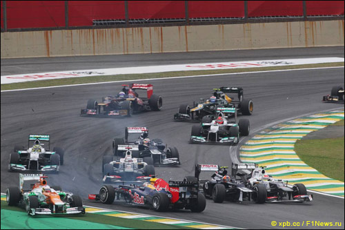 Старт Гран При Бразилии 2012 года