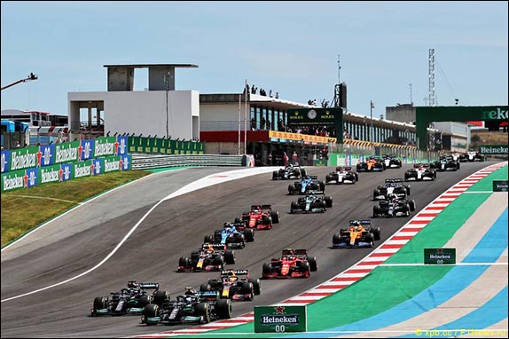 Старт Гран При Португалии