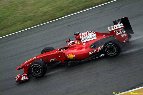 Кими Райкконен на тестах в Муджелло за рулем Ferrari F60