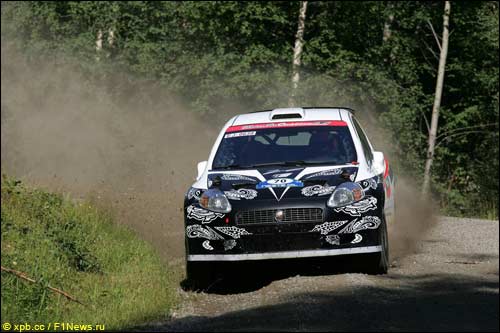 Кими Райкконен на трассе Rally Finland