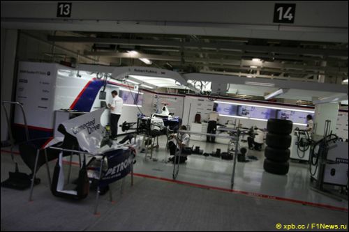 Боксы BMW Sauber