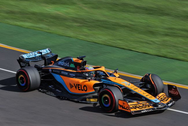 Даниэль Риккардо за рулём MCL36, фото пресс-службы McLaren