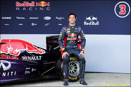 Даниэль Риккардо на презентации машины Red Bull Racing