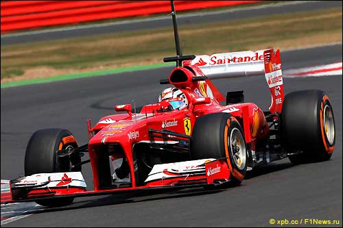 Давиде Ригон за рулём Ferrari