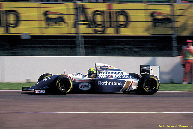 Айртон Сенна за рулём Williams FW16, 1994 год