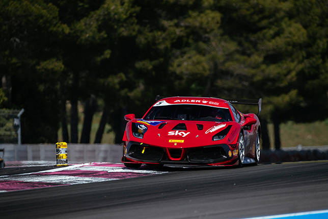 Адриан Сутил вернулся в гонки за рулём Ferrari