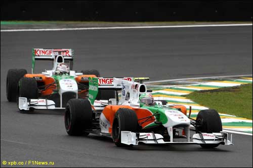 Пилоты Force India на Интерлагосе
