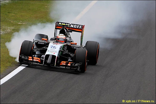 Серхио Перес, гонщик Force India, на трассе в Сузуке