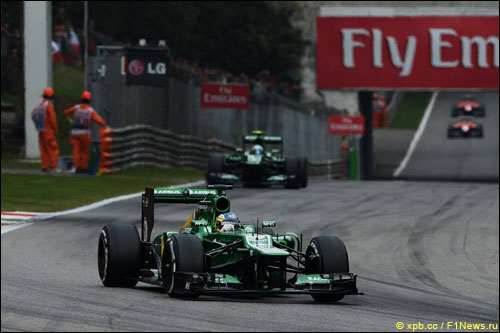 Шарль Пик и Гидо ван дер Гарде опережают пилотов Marussia в Гран При Италии 2013