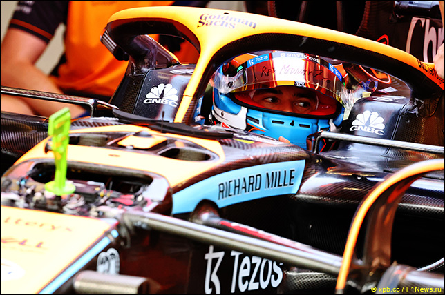 Ник де Вриз прошёл подгонку сиденья в McLaren