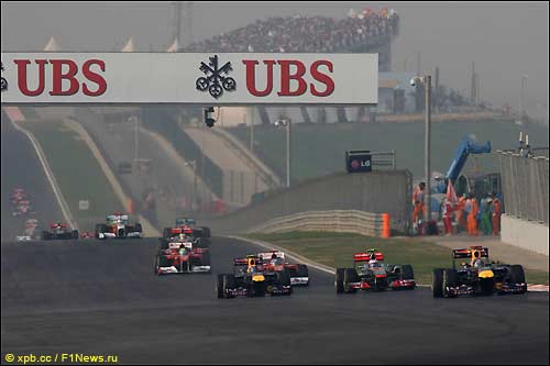 Гонщки Red Bull Racing на Гран При Индии, 2011 год