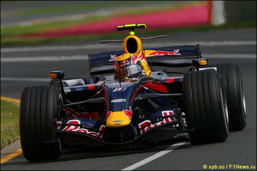 Марк Уэббер за рулем Red Bull RB3, Гран При Австралии 2007