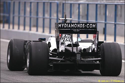 Промежуточная версия Williams на тестах с новой аэродинамикой
